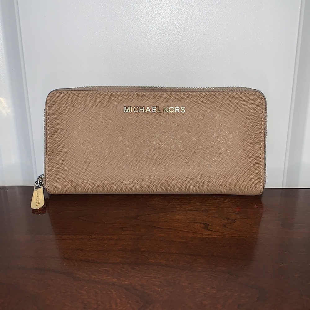 Michael Kors Full Brown Double Zip Wallet